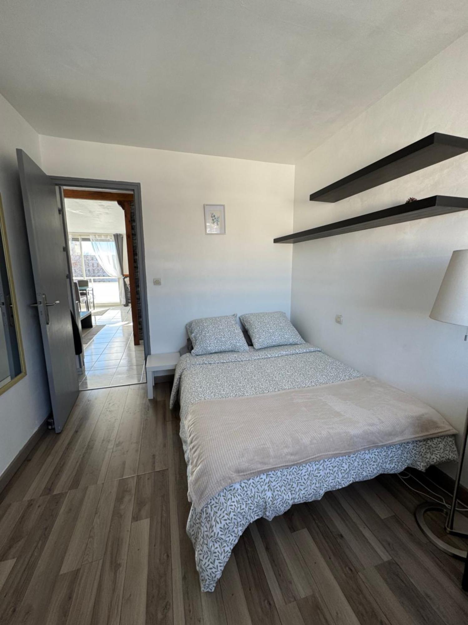 Apartment Appartement Port Marianne Montpellier *